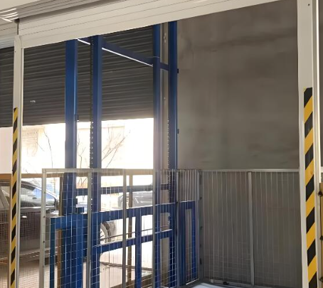 东英镇液压货梯技术标准